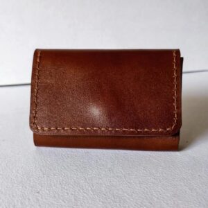 monedero de cuero color tabaco antea